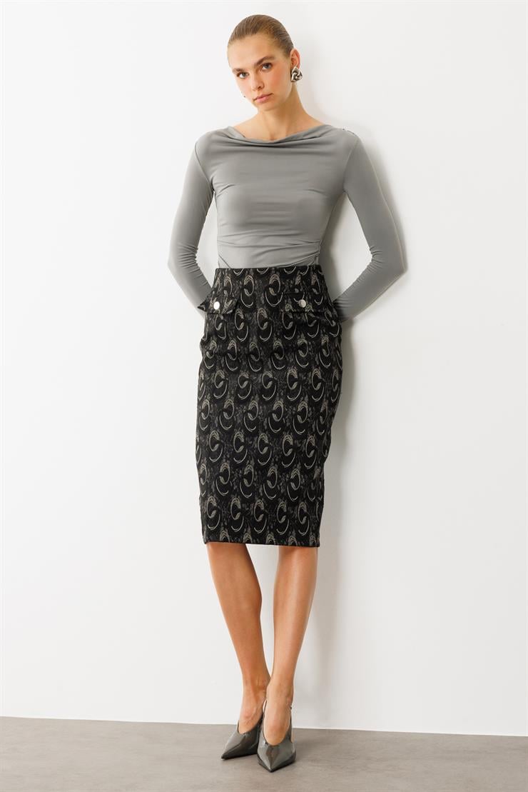 Modailgi  Yüksek Bel Kapak Cep Detaylı Diz Altı Küp Etek Gri/Siyah