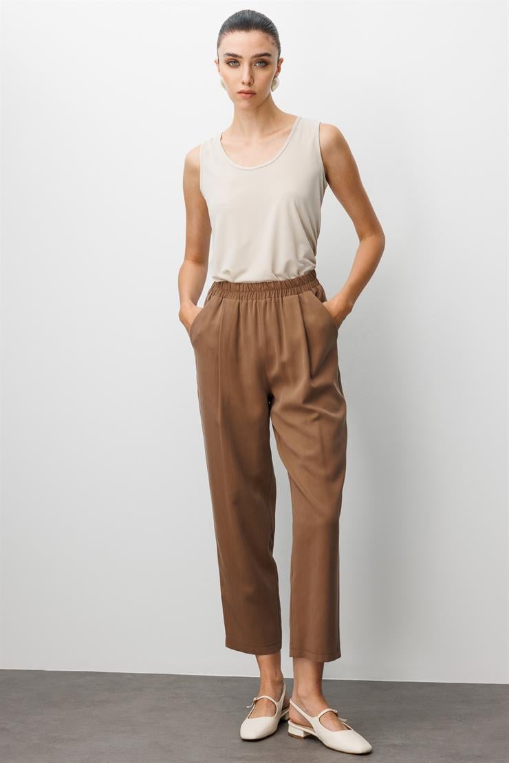 Modailgi  Yüksek Bel Lastikli Yandan Cepli Pileli Pantolon - 15040 Vizon