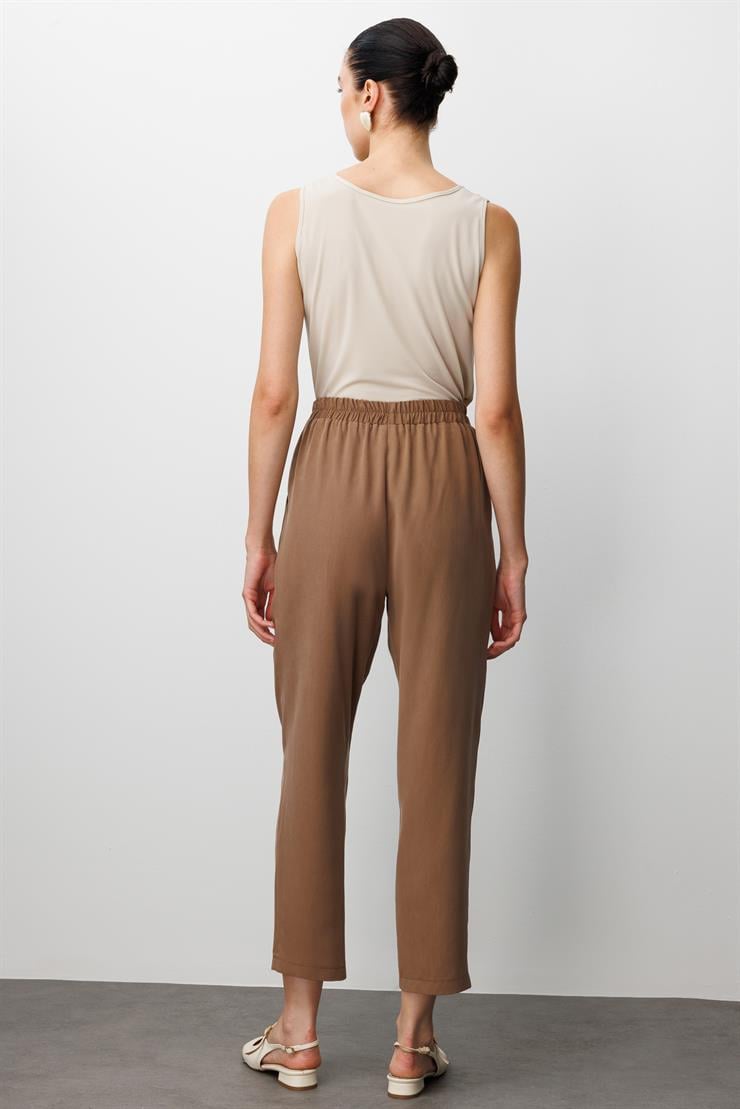 Modailgi  Yüksek Bel Lastikli Yandan Cepli Pileli Pantolon - 15040 Vizon