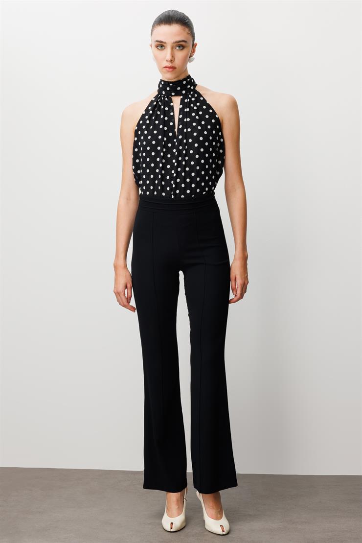 Modailgi  Yüksek Bel Nevrüllü İspanyol Paça Pantolon Siyah