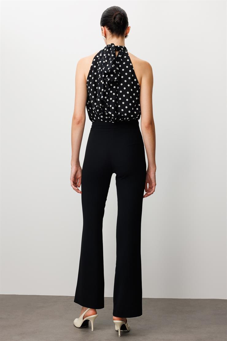 Modailgi  Yüksek Bel Nevrüllü İspanyol Paça Pantolon Siyah