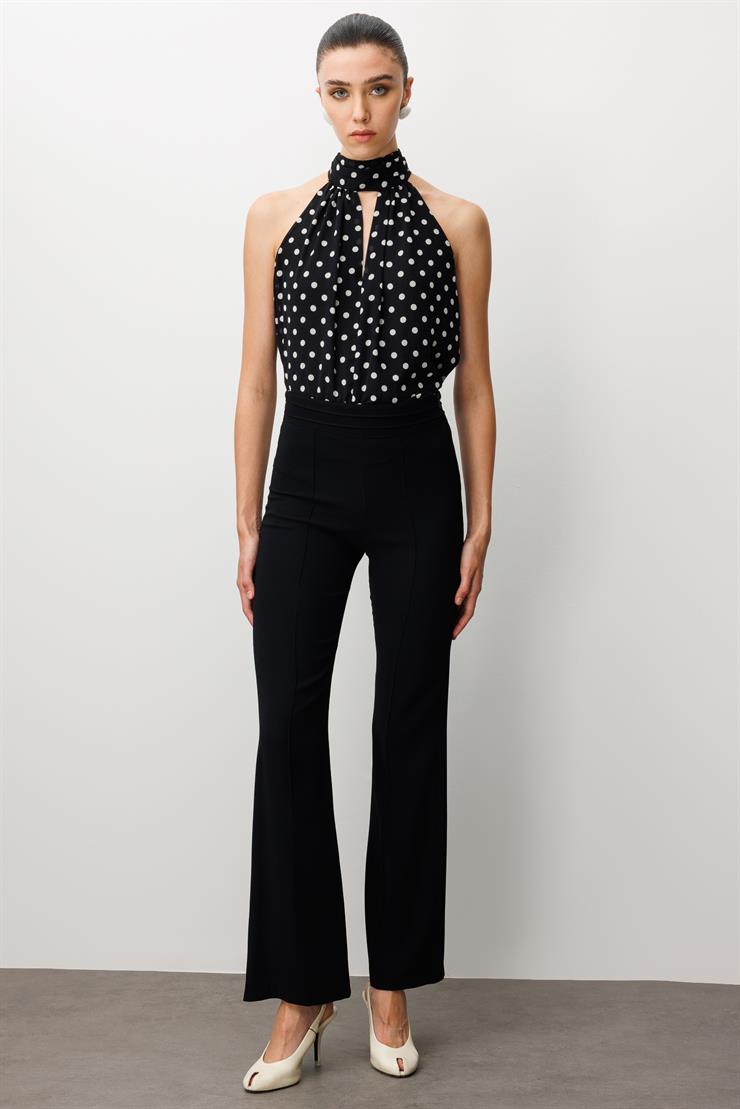 Modailgi  Yüksek Bel Nevrüllü İspanyol Paça Pantolon Siyah