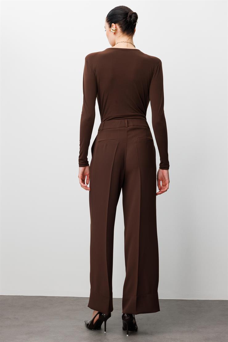 Modailgi  Yüksek Bel Yandan Cepli Paçası Ek Ve Dikiş Detaylı Plazzo Pantolon - 15045 Kahve