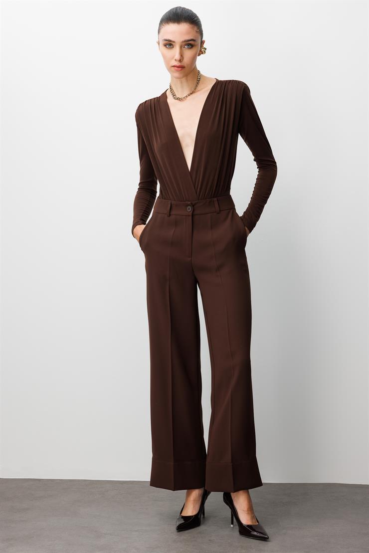 Modailgi  Yüksek Bel Yandan Cepli Paçası Ek Ve Dikiş Detaylı Plazzo Pantolon - 15045 Kahve