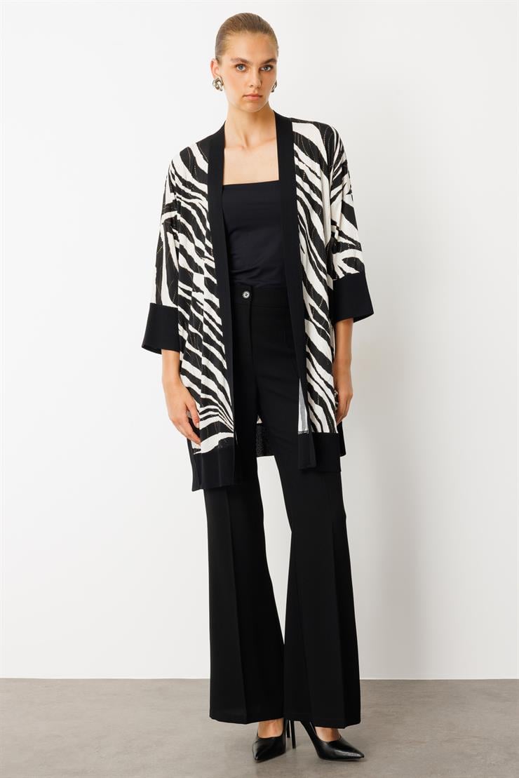Modailgi  Zebra Desen Düğme Detaylı Ribanalı Uzun Ceket Zebra