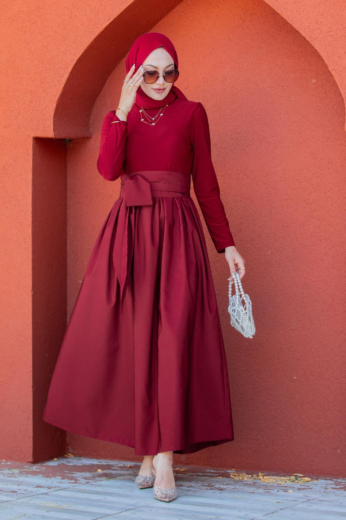 Cely Geniş Kemerli Sandy Tafta Kumaşlı Elbise-Bordo