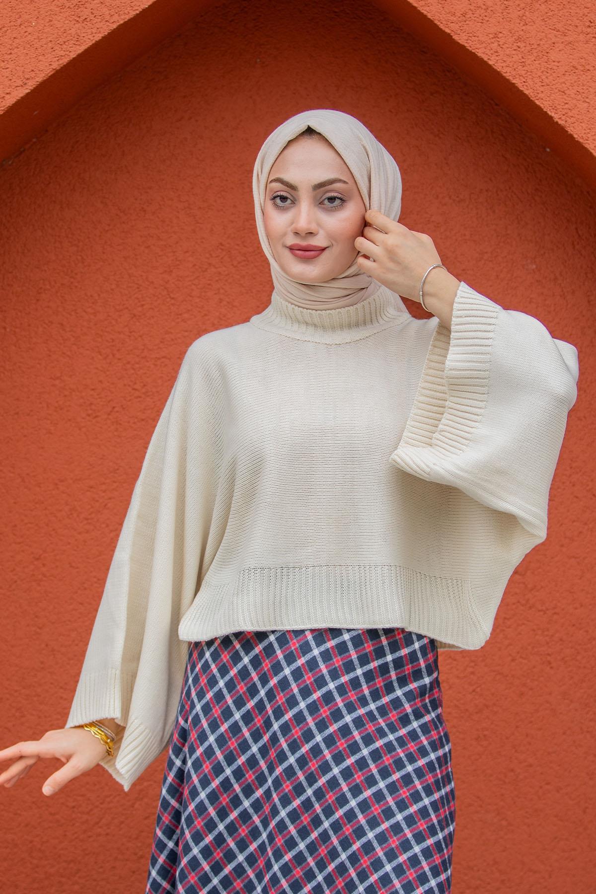 Hiss Geniş Kol Detaylı Triko Kazak-Bej