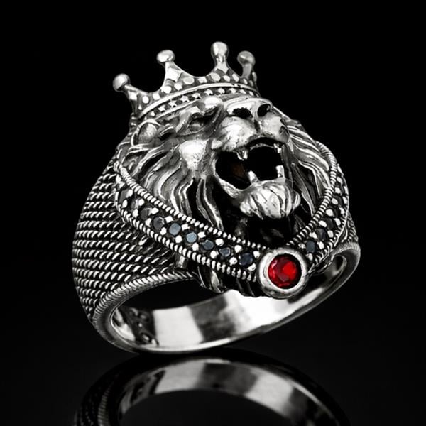 Kral Taçlı Aslan Figürlü 925 Ayar Gümüş Erkek Yüzük