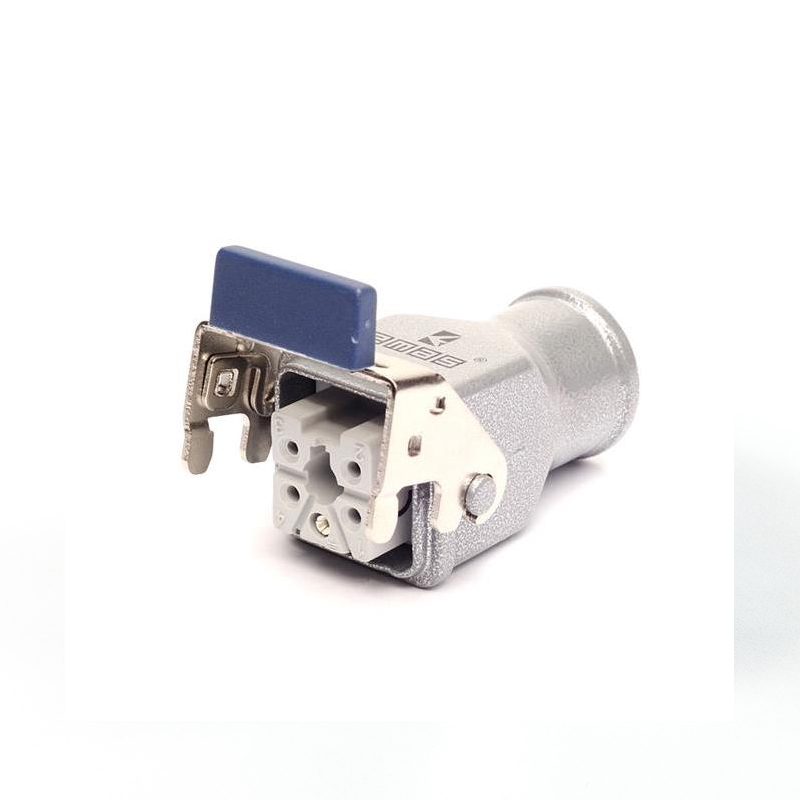 EmasEmas EBM05PM46 Metal 5 Kontak Makine Tipi Priz 10A Alttan Girişli 1 Metal Mandallı
