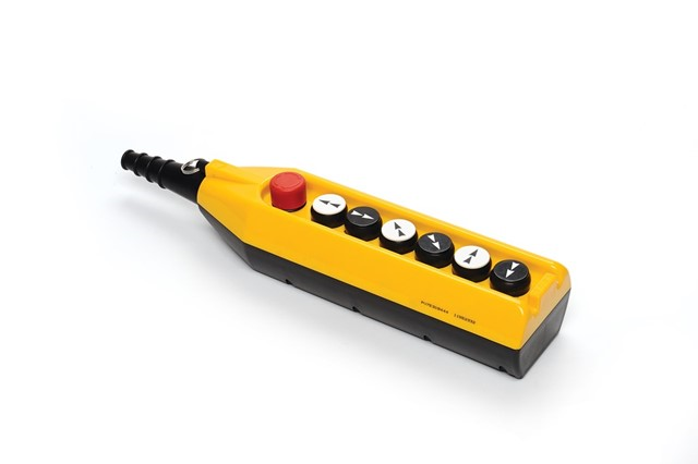 EmasEmas PV7E30B444 PV Serisi 7li Çift Hızlı 1NC Acil Stoplu Vinç Kumanda Kutusu