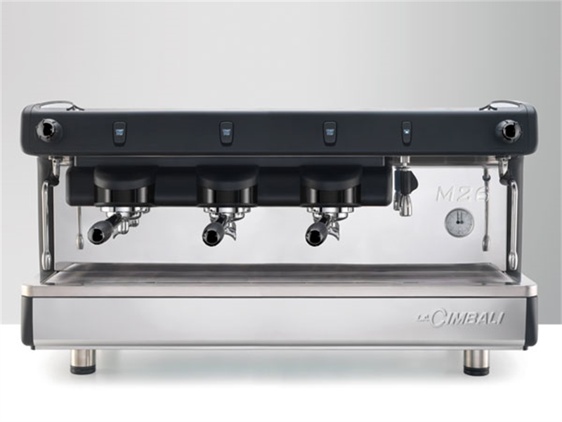 LA CIMBALIM26 BE C/3La Cimbali - M26 BE C/3 Yarı Otomatik Espresso Kahve Makinesi