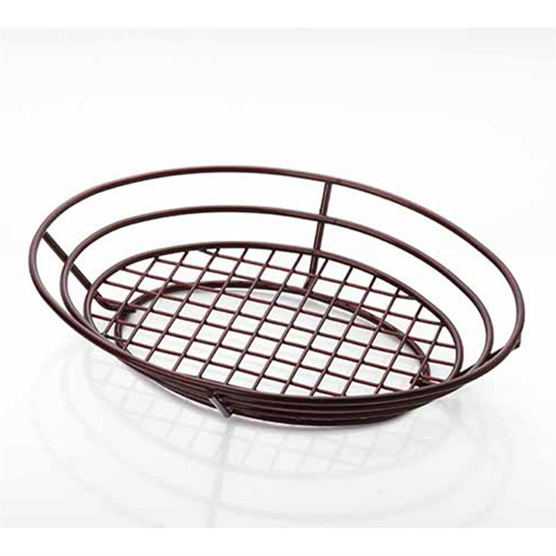 Oval Ekmek ve Meyve Sepet