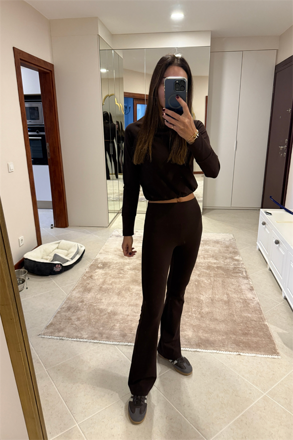 Acı Kahve Beli Büzdürmeli Modal Görünümlü Takım 220600