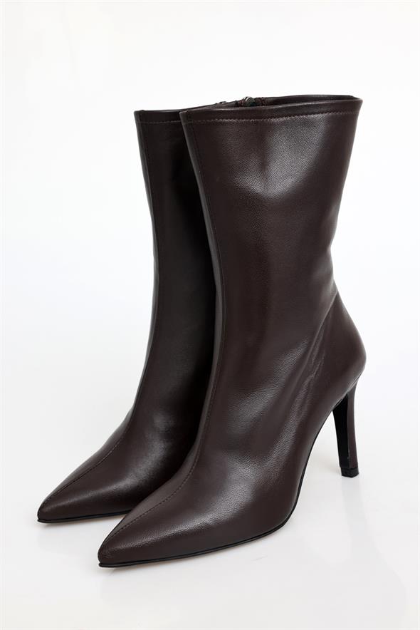 Acı Kahve Deri Sivri Burun Topuklu Bot 24374
