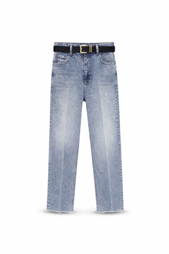 Açık Mavi Kemerli Likralı Boyfit Jean 2004