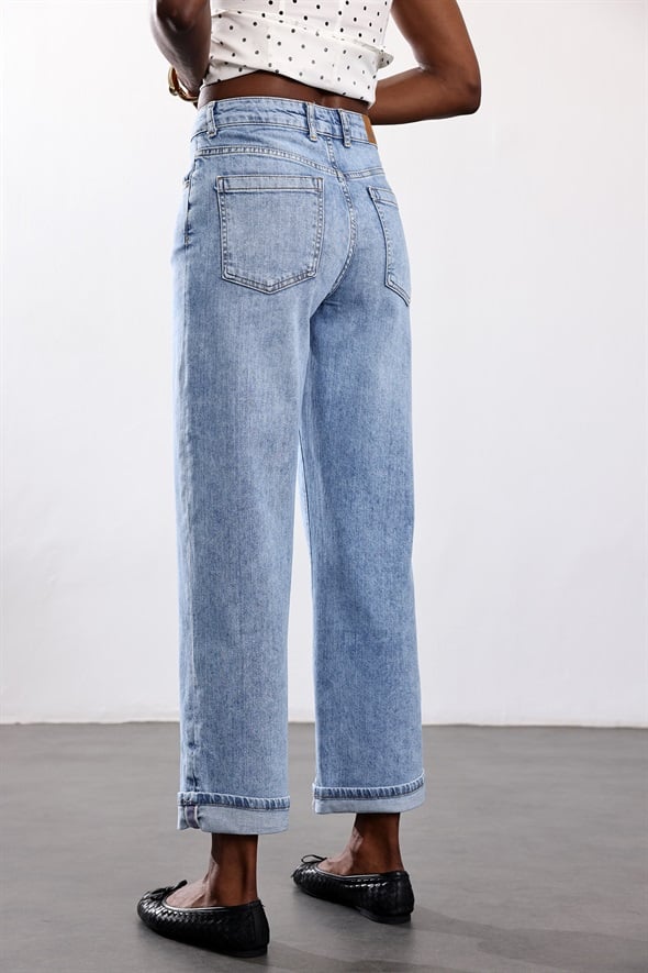 Açık Mavi Relaxed Fit Jean 26841