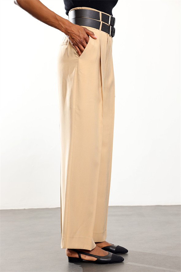 Bej Çift Kemerli Rahat Kesim Pantolon 1450