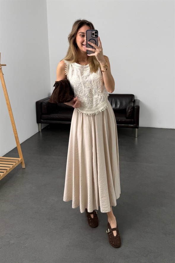 Bej Parçalı Kloş Etek 