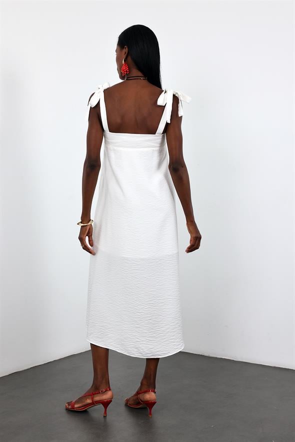 Beyaz Bağlama Askılı Midi Boy Elbise 26553