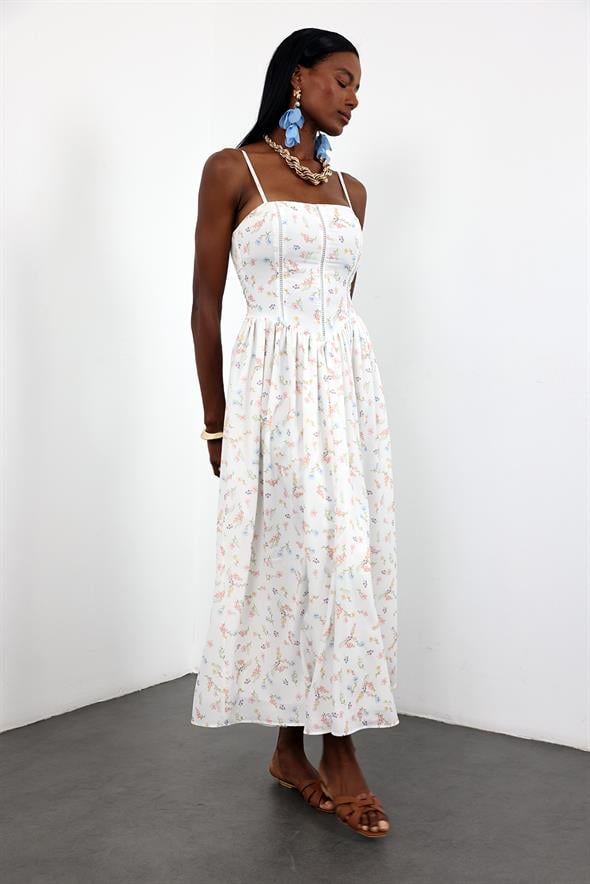 Beyaz Çiçek Desenli Volanlı Elbise 00673