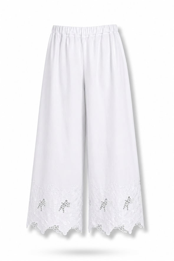 Beyaz Fisto İşlemeli Geniş Paça Pantolon 1760