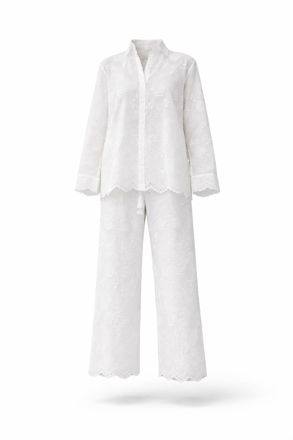 Beyaz Fisto İşlemeli Takım 39551