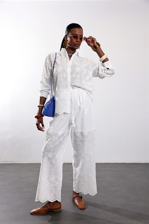 Beyaz Fisto İşlemeli Takım 39551