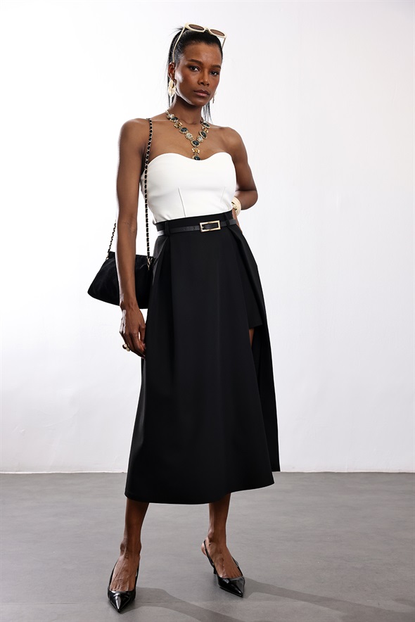 Beyaz Kalp Yaka Büstiyer 17624