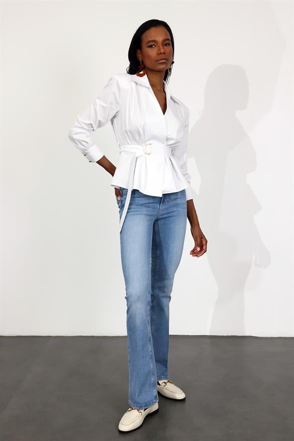 Beyaz Kemerli Poplin Gömlek 