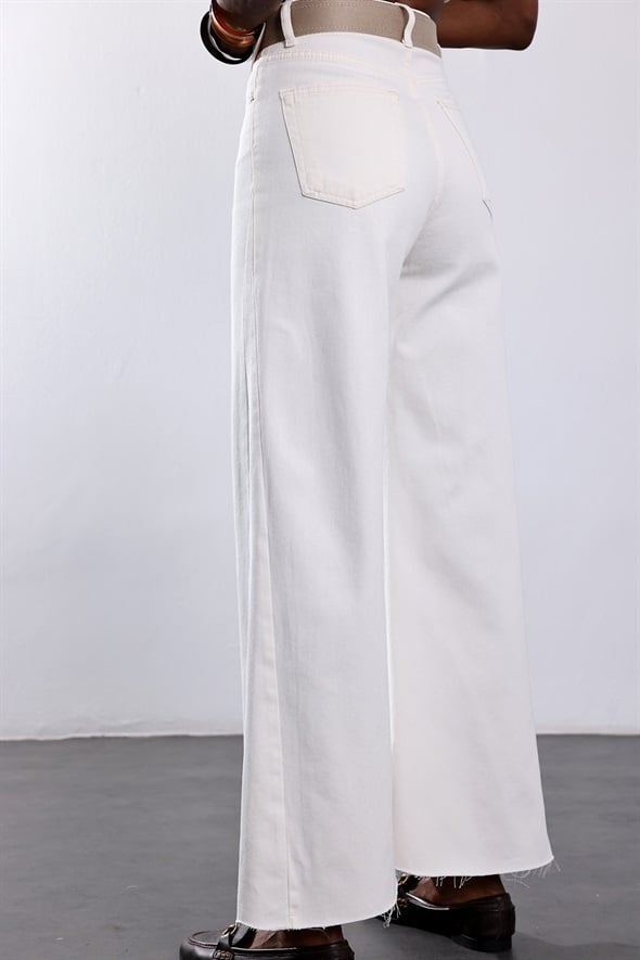 Beyaz Kemerli Wide Leg Jean 1016