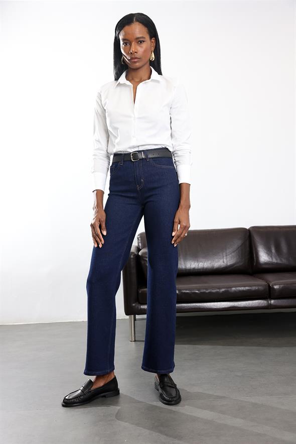 Beyaz Pens Detaylı Slim Fit Gömlek 018