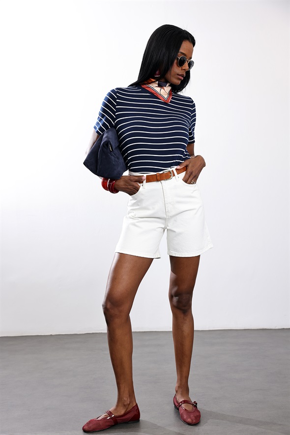 Beyaz Şehir Boy Denim Şort 1512