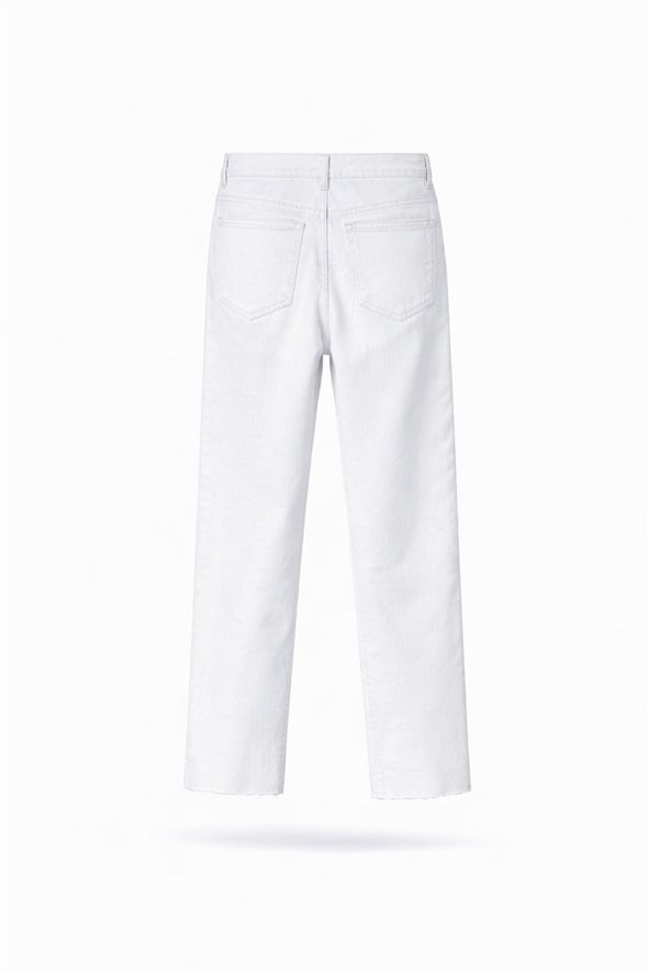 Beyaz Yüksek Bel Boyfit Jean 2004