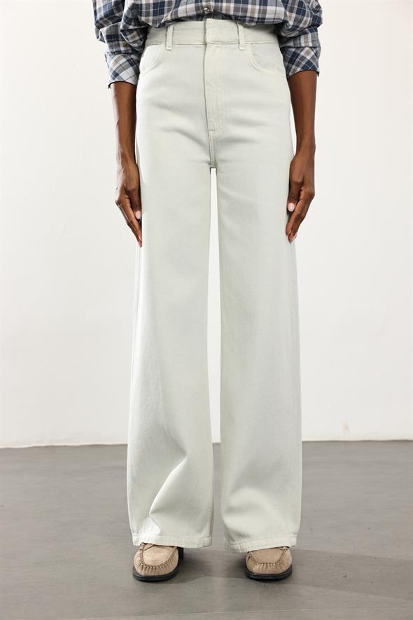 Buz Mavi Yüksek Bel Straight Jean 