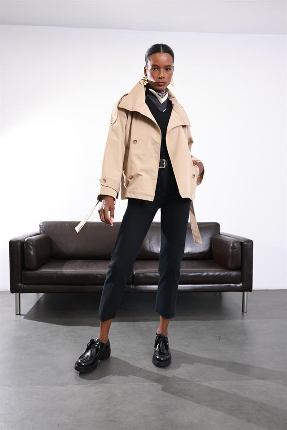 Camel Dik Yaka Kemerli Trençkot 