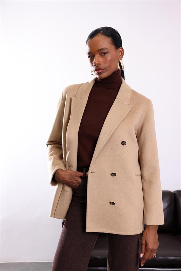 Camel Gold Düğme Detaylı Premium Yün Ceket 