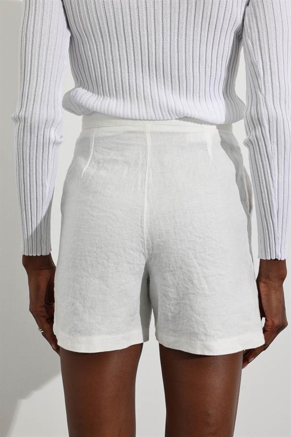 Ekru %100 Keten Klasik Şort 