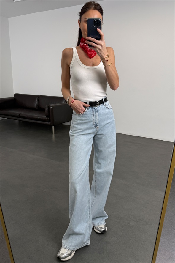 Ekru Fitilli U Yaka Atlet 251002