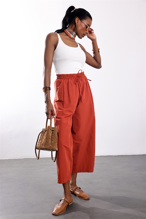 Ekru U Yaka Fitilli Basic Atlet 