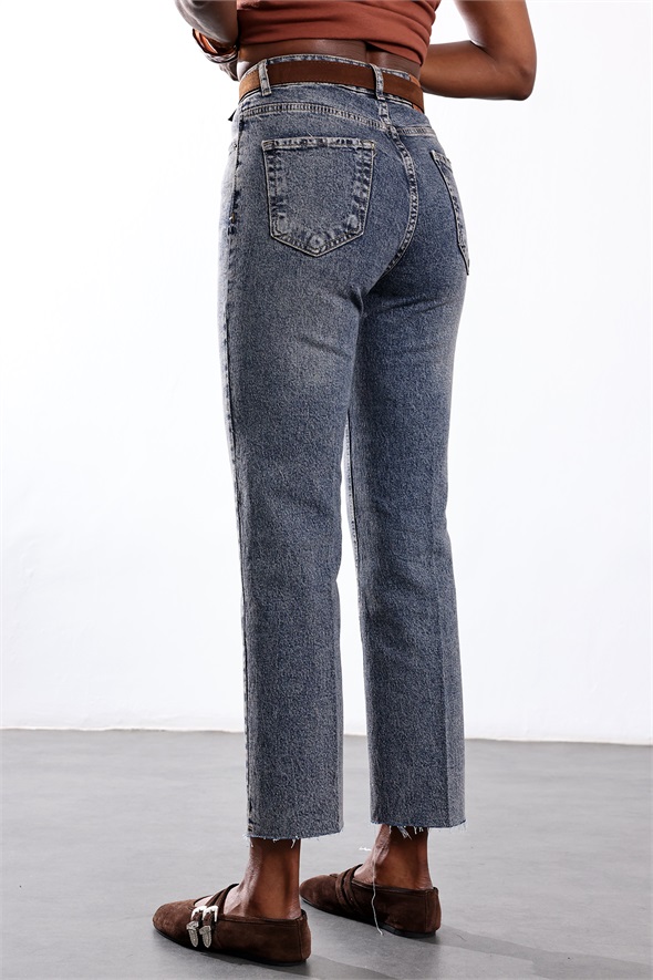 Eskitmeli Mavi Kemerli Boyfit Jean 2004