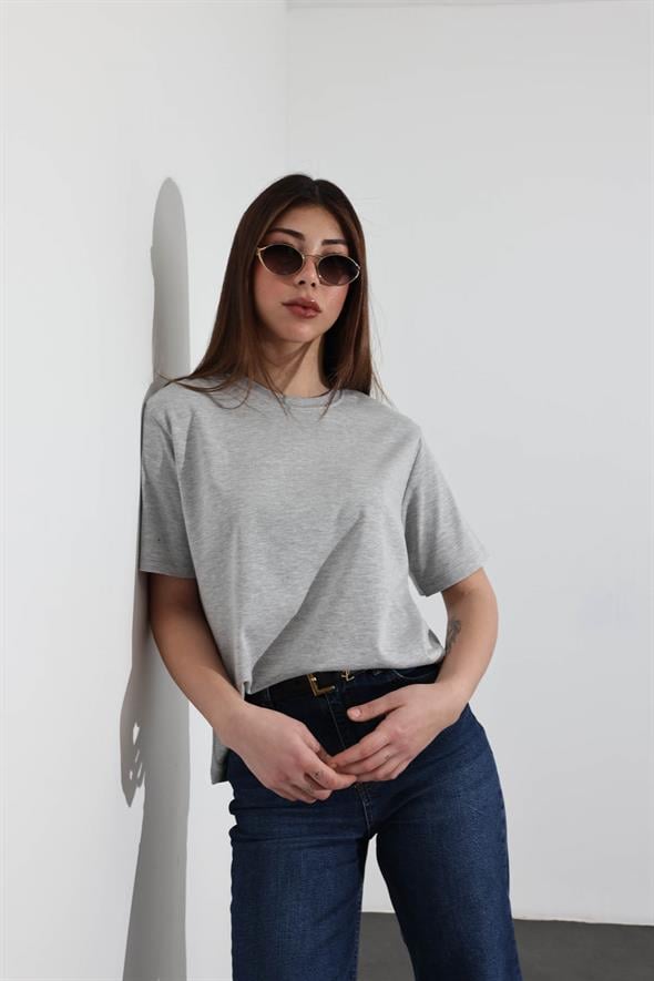 Gri Basic Tişört 