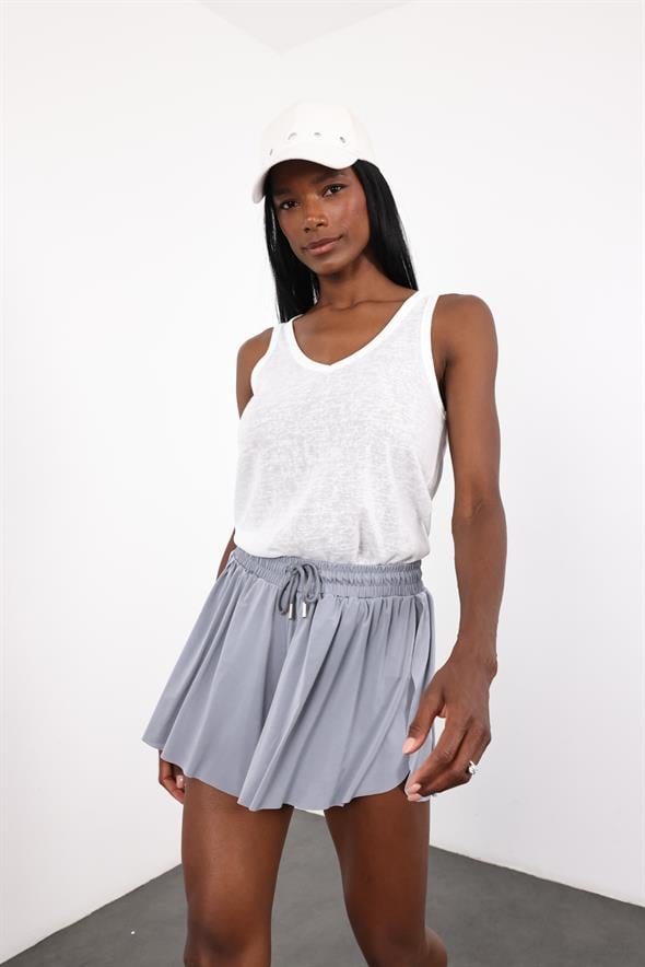 Gri Beli Lastikli Etek Görünümlü Şort 201