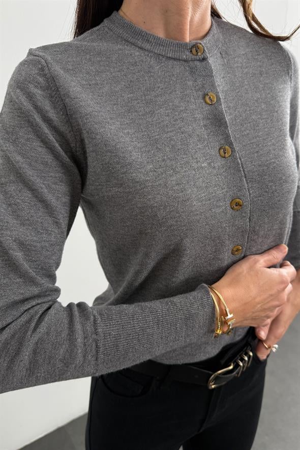 Gri Kemik Düğmeli Lyocell İplik Hırka 