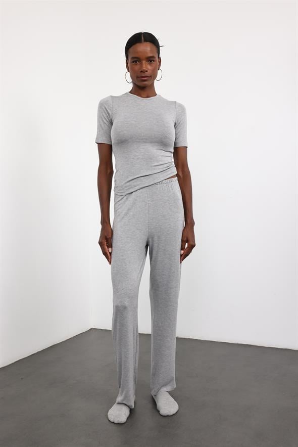 Gri Melanj Dökümlü Yumuşak Pijama Takım 