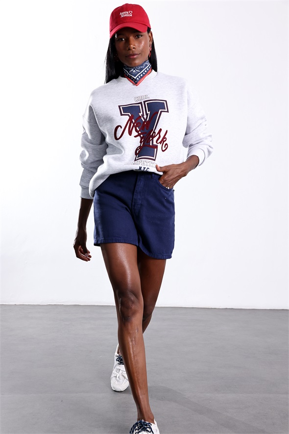 Gri Newyork Yazılı Sweatshirt 02545