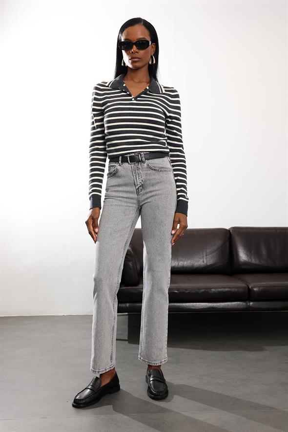 Gri Straight Fit Jean 