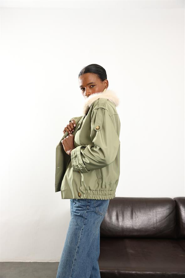 Haki Apolet Detaylı Mont 