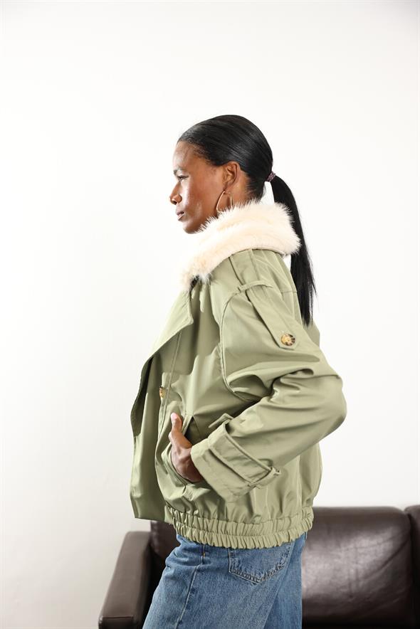 Haki Apolet Detaylı Mont 