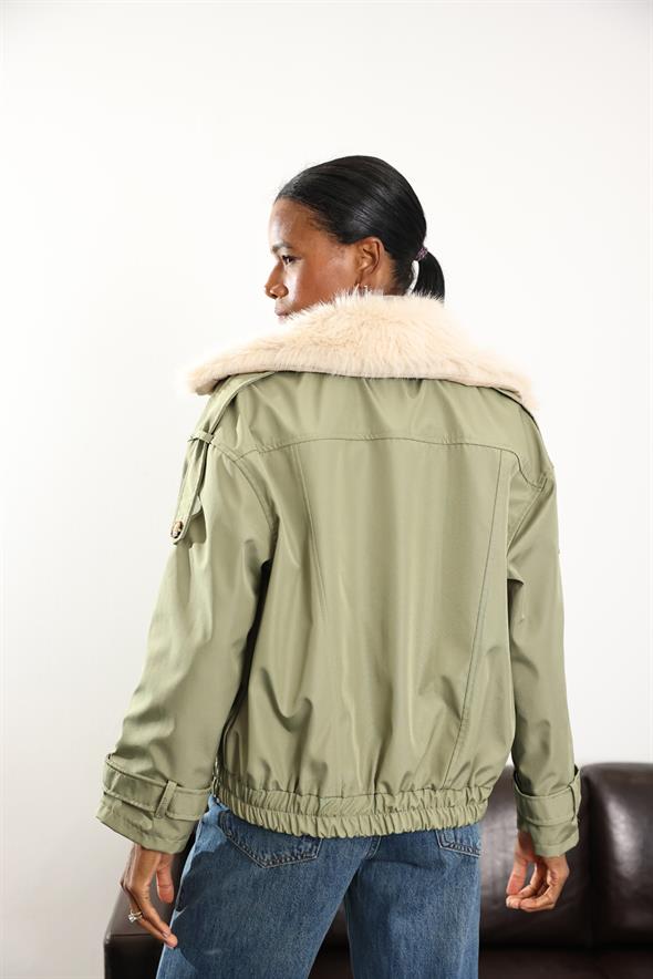 Haki Apolet Detaylı Mont 