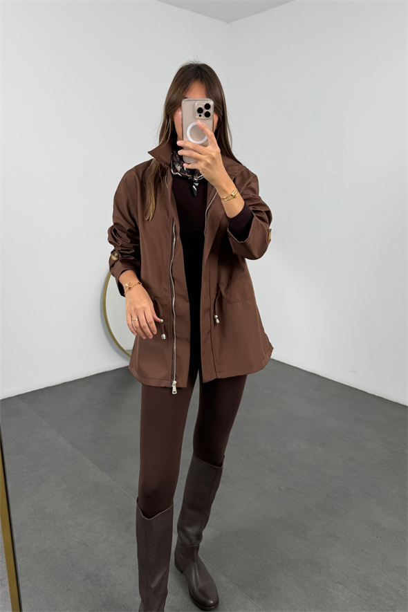 Kahverengi Beli Büzdürmeli Yağmurluk 